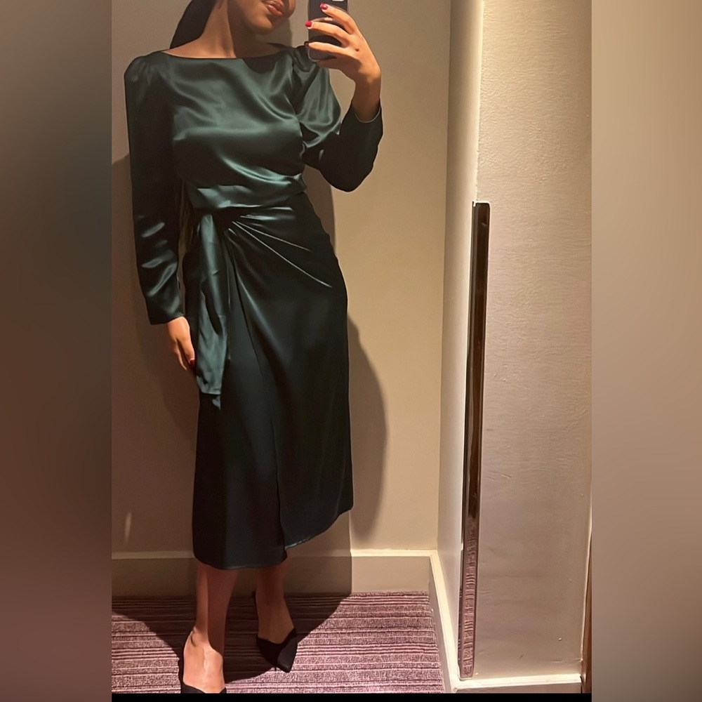 Stunning Reformation Cassis Silk Dress